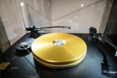 Ein Goldschatz: Der 22.000 Euro teure Seismograph Plattenspieler von SoReal Audio.