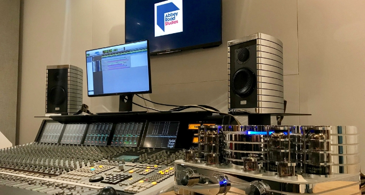 Die DARC 40 von Gauder Akustik in den Abbey Road Studios