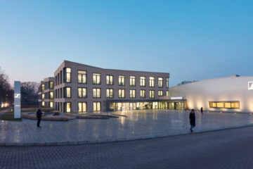 Sennheiser Headquarters Innovation Campus Verkauf Partner Investor