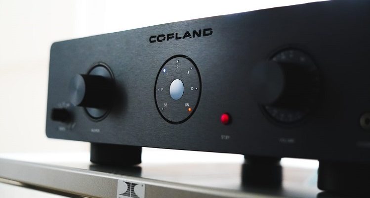 Copland CSA70: leistungsstarker Vollverstärker mit Digital-Analog-Wandler