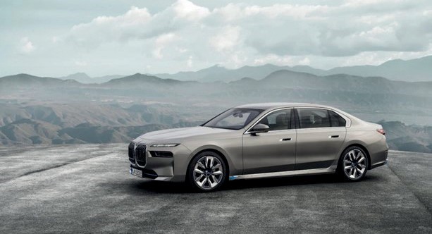 Car HiFi: Bowers & Wilkins Soundsystem jetzt im neuen BMW 7er (2022)