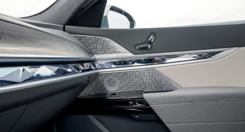 Car HiFi: Bowers & Wilkins Soundsystem jetzt im neuen BMW 7er (2022)