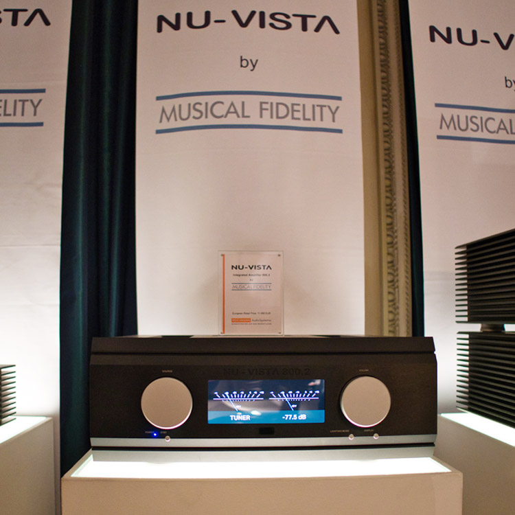 Reichmann Audiosysteme Musical Fidelity Nu-Vista Vollverstärker 800.2 Amp High End Munich 2022