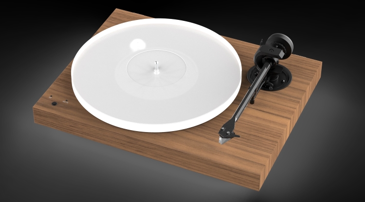 Pro-Ject X1 B Plattenspieler für vollsymmetrischen Vinylgenuss Walnuss