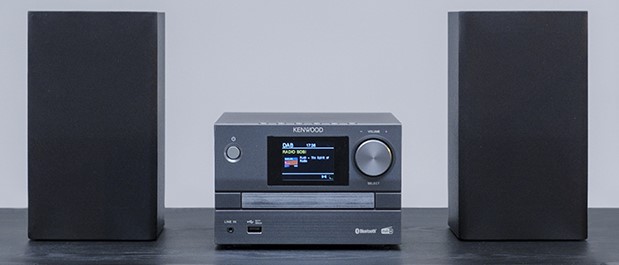  Für HiFi-Neueinsteiger: Kompaktanlage M-525DAB.