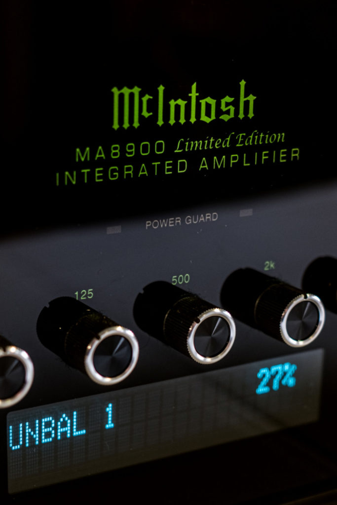 McIntosh MA8900 AC: High End Vollverstärker Klassiker neu aufgelegt