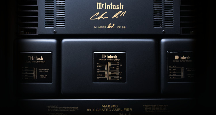 McIntosh Vollverstärker MA8900 AC Rückseite