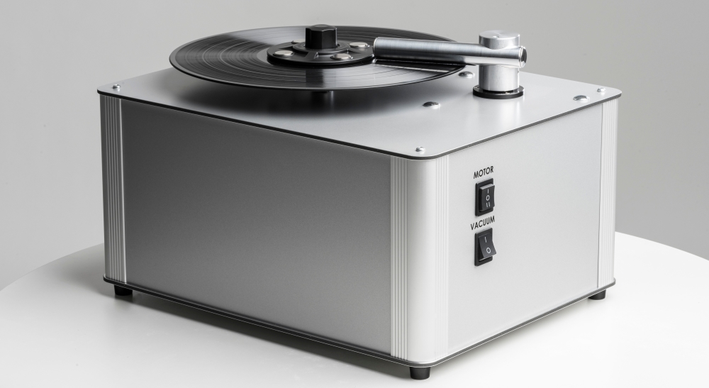 Pro-Ject VC-E2 & VC-S3: Reinigung von Vinyl & LPs dank neuer Platten-Waschmaschinen ganz einfach