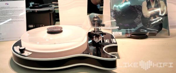 Clearaudio Plattenspieler in exklusiver Al Di Meola Edition
