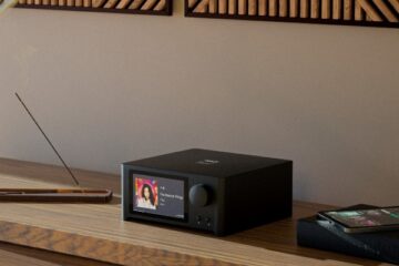 NAD C 700 V2 Front