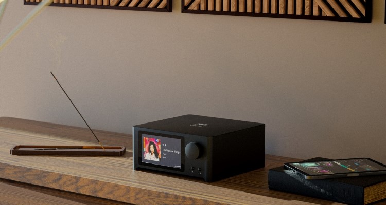NAD C 700 V2 Front