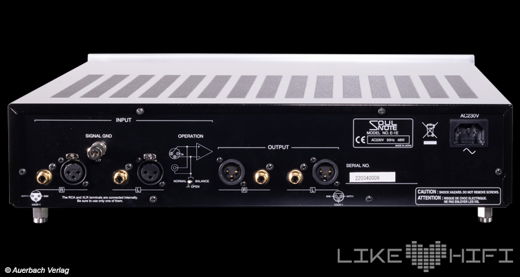 Rückseite und Anschlüsse des Soulnote E-1