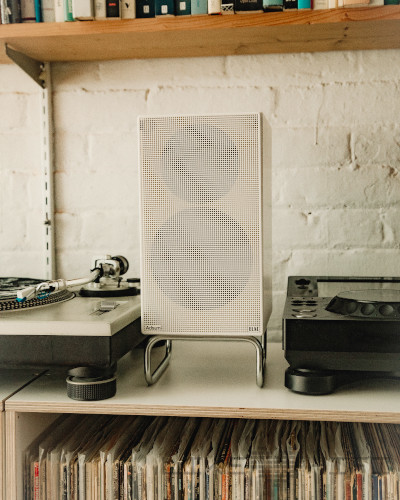 Elac Debut ConneX Adsum Lautsprecher Front