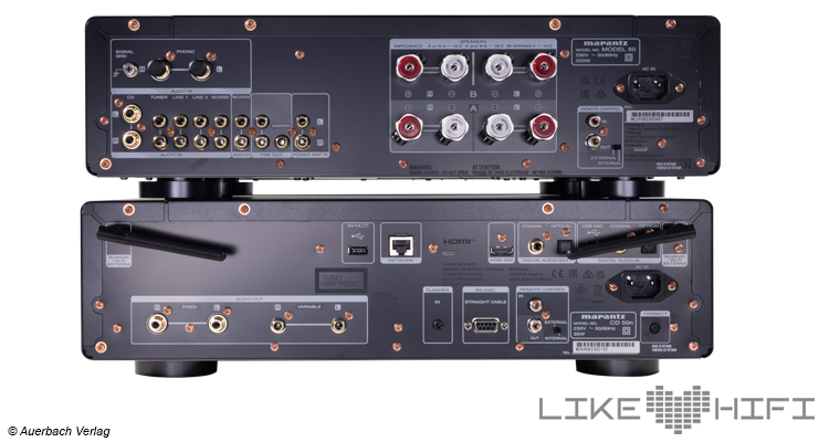 Funktionsseitig bietet das Model 50 (oben) auf der Lautsprecherseite sowohl A/B-Aus-
gänge für optionales Bi-Wiring. Der Marantz CD 50n (unten) beherrscht neben der
CD-Wiedergabe auch Streaming, AirPlay 2 und Bluetooth