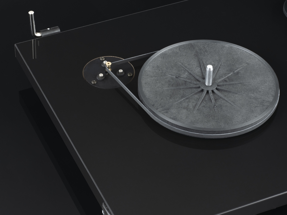 Pro-Ject T1 EVO Plattenspieler