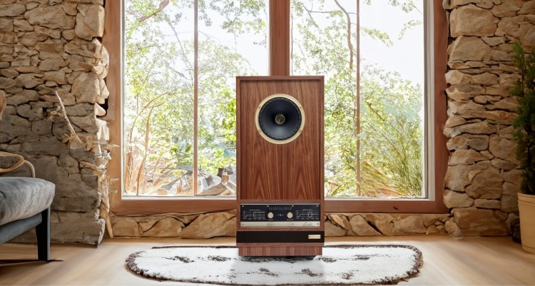 Fyne Audio classic gold