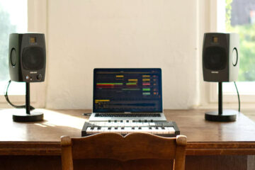 adam audio d3v