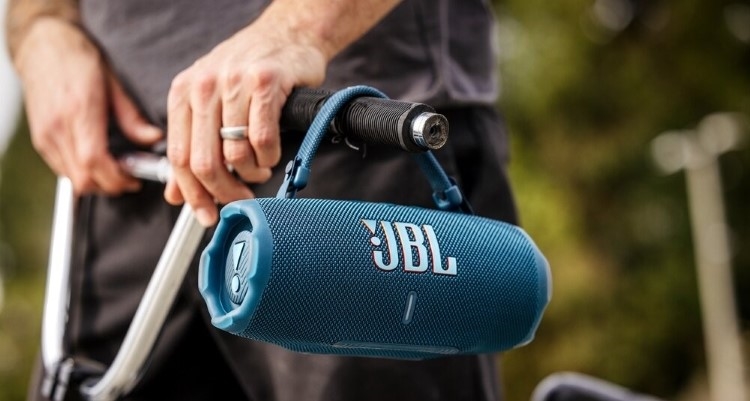 JBL CHARGE 6