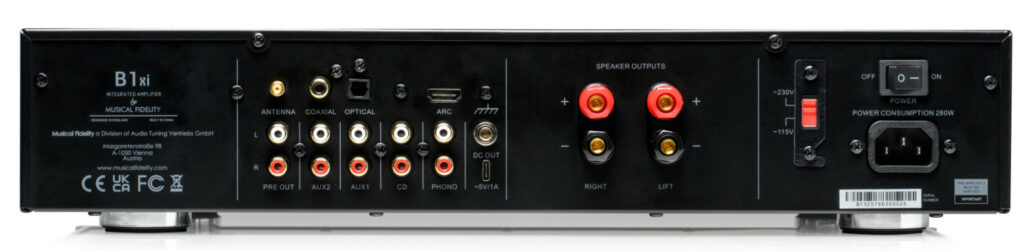 Rückseite Musical Fidelity B1xi Verstärker